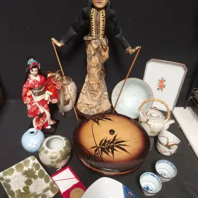 GLOBAL FIGURINES AND DISHES