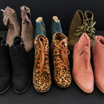LADIES' BOOTIES (SIZES 5, 5.5)