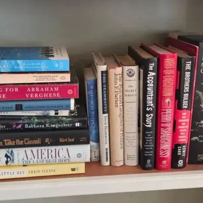 A Shelf of Good Reads!