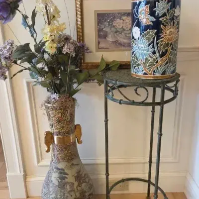Large Vase & Misc Decor Items