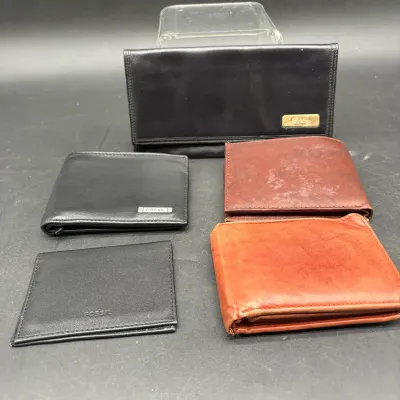 Men’s Wallet Lot