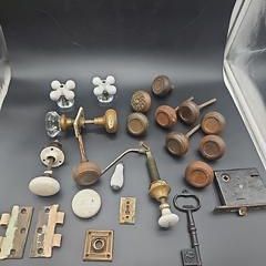 Sale Photo Thumbnail #512