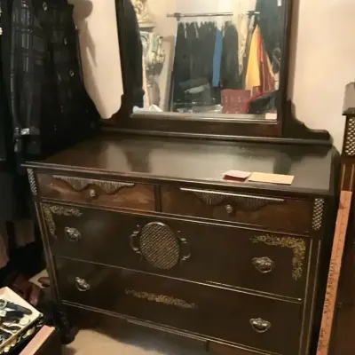 Vintage Dresser With Mirror, Very Pretty