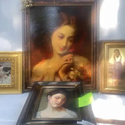 4 Romantic Prints of Ladies