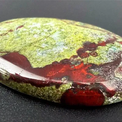 47.0 Ct Dragons Stone Cabochon