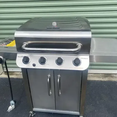 Char-Broil Performance 4-Burner Stainless Steel Liquid Propane Gas Grill 