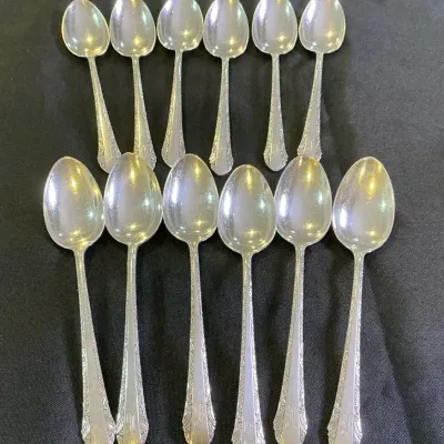 (12) Sterling Silver Alvin Chased Romantique Pattern Spoons (308g)