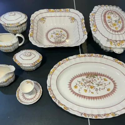 Spode Copeland Buttercup Servingware 