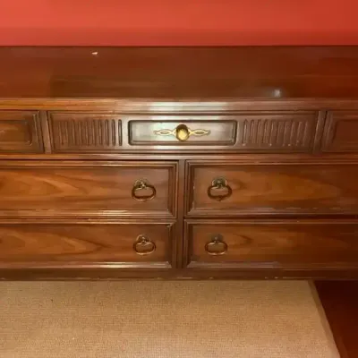 Heritage Wooden Dresser 