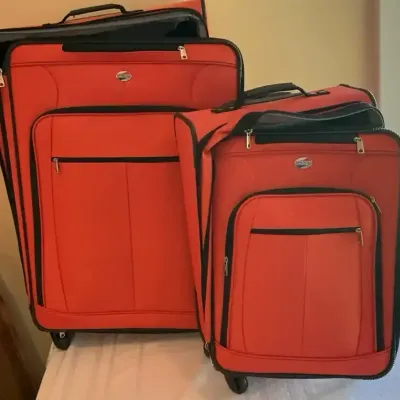 American Tourister Luggage Set 