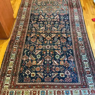 Persian Farahan Wool Area Rug (113 x 57)