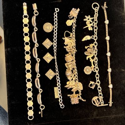 Sale Photo Thumbnail #285