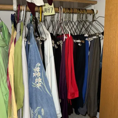 Sale Photo Thumbnail #1006: Mostly women's, lots of pants