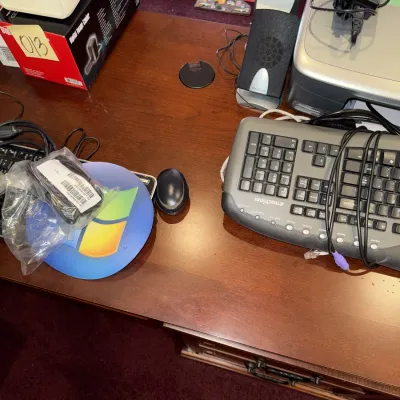 O6 - Desk