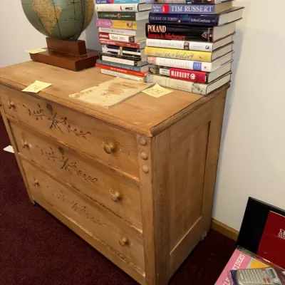 O4 - Dresser