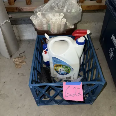 Sale Photo Thumbnail #1867: See photos, jugs feel pretty full