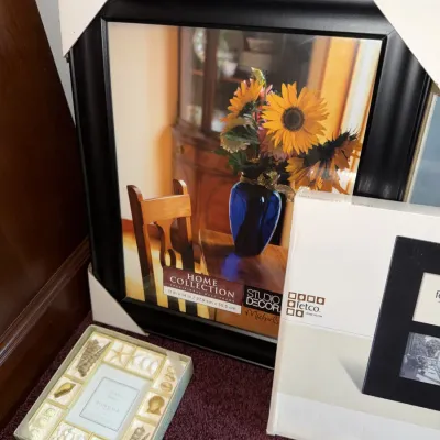 O19 - Photo Frames
