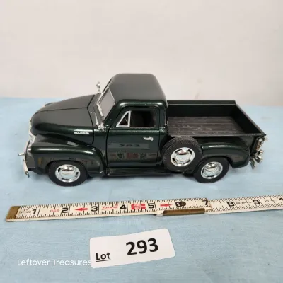 Sale Photo Thumbnail #835