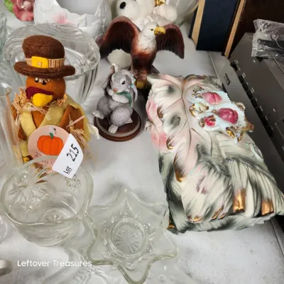 Sale Photo Thumbnail #553