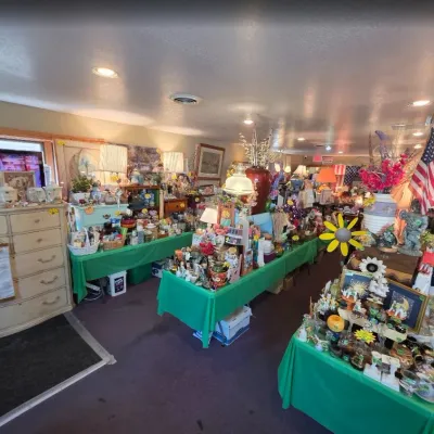 Sale Photo Thumbnail #41