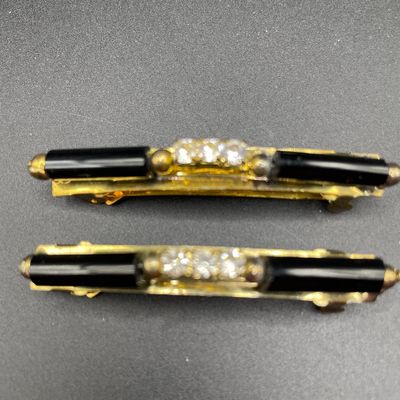 Sale Photo Thumbnail #21: Vintage barrettes
Starburst with Aurora borealis stones