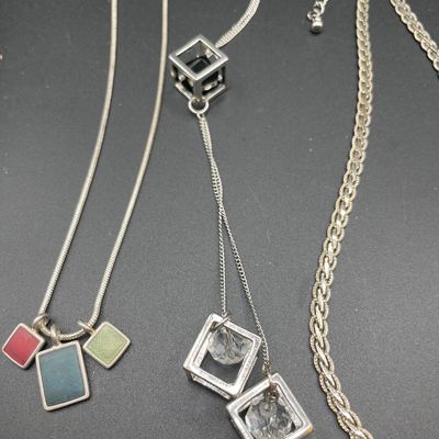 Sale Photo Thumbnail #255: Silver tone necklaces