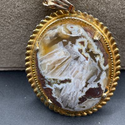 Sale Photo Thumbnail #55: Necklaces