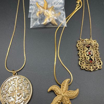 Sale Photo Thumbnail #238: Gold tone necklaces and post earrings