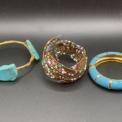 Sale Photo Thumbnail #73: Bracelets