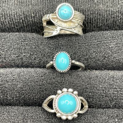 Sale Photo Thumbnail #145: Costume rings