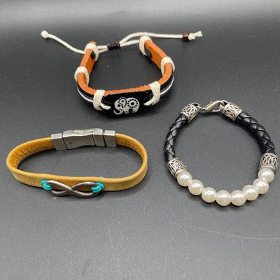 Sale Photo Thumbnail #230: Leather bracelets