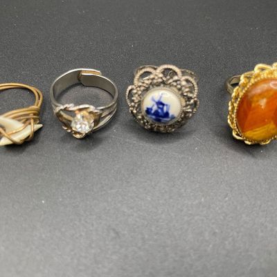 Sale Photo Thumbnail #193: Rings