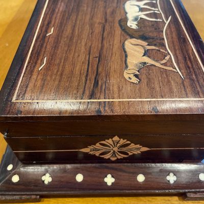 Sale Photo Thumbnail #4: Dating 1880-1915
Someone has since put velvet inside box and so it has an interesting smell from the glue. Could possibly be removed
Outside is beautiful tho
