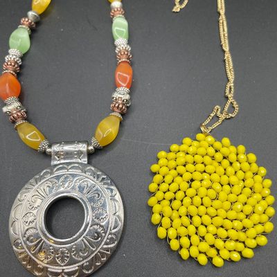 Sale Photo Thumbnail #176: Bright and fun necklaces