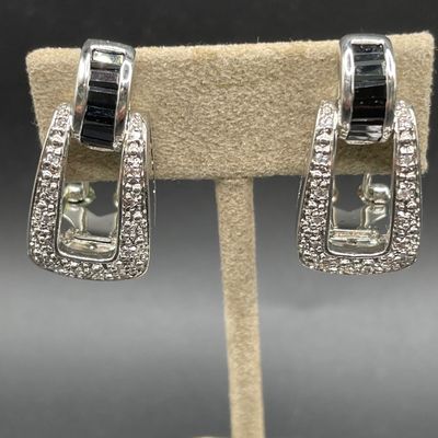 Sale Photo Thumbnail #240: Sparkly earrings