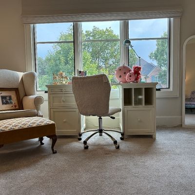Sale Photo Thumbnail #308