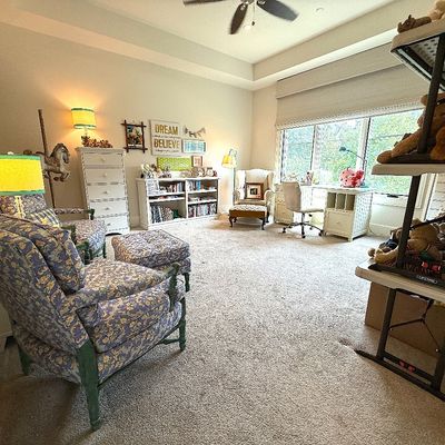 Sale Photo Thumbnail #299