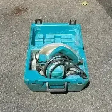 Makita Saw