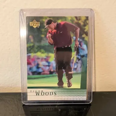 2001 Upper Deck Tiger Woods Rookie Card (#1) 5