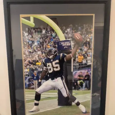 Framed Photo Shows Legendary NFL Tight End Antonio Gates of the San Diego Chargers