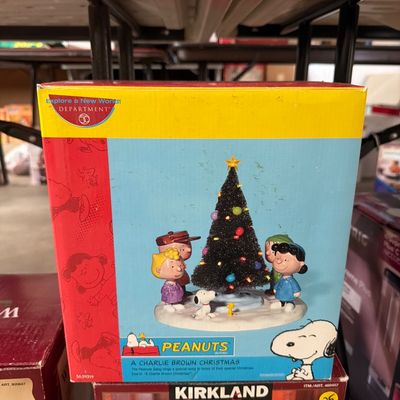 Sale Photo Thumbnail #254