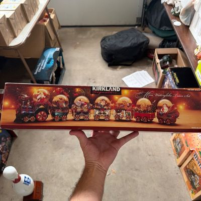 Sale Photo Thumbnail #272
