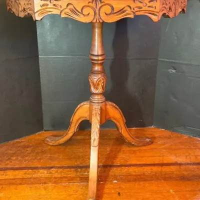 Vintage Victorian Accent Table