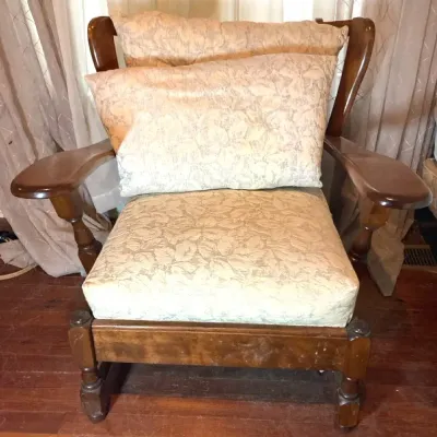 Vintage Arm Chair