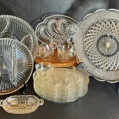 Federal Glass Snack Set & More