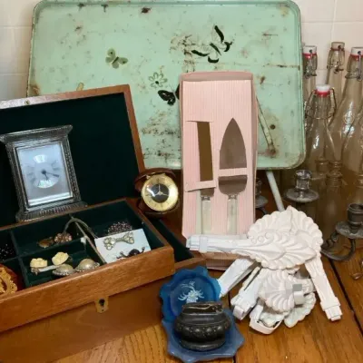 Vintage Assortment Jewelry Bottles Ash Trays & More 