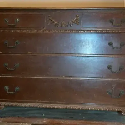 Vintage Chest Of Drawers 