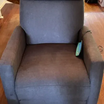 Vive Large Massage Lift Chair