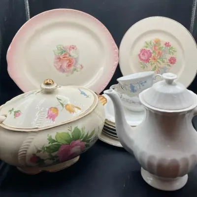 Collection Of Porcelain & Ironstone Various Patterns