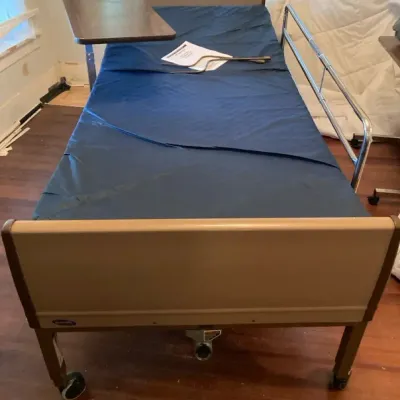 Electric Hospital Bed & Under bed RollingTable 